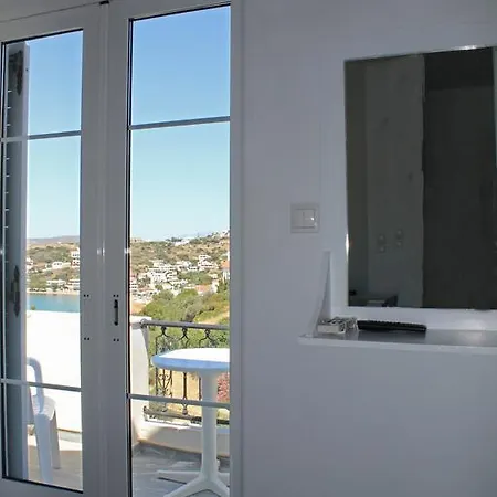 Aparthotel Nefeli Mpatsi